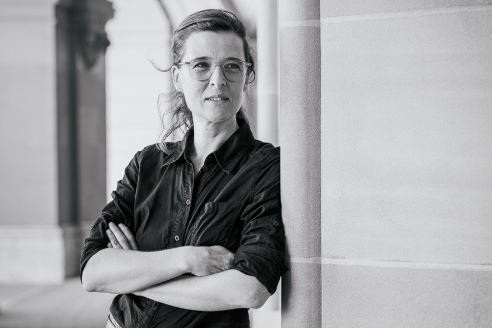 Anja Peter: Emanzipation und Arbeit. Gleichstellung, Wirtschaftswachstum und feministische Kritik seit 1970. In: Mehr! Wirtschaftswachstum und Wachstumskritik in der Schweiz seit 1945.