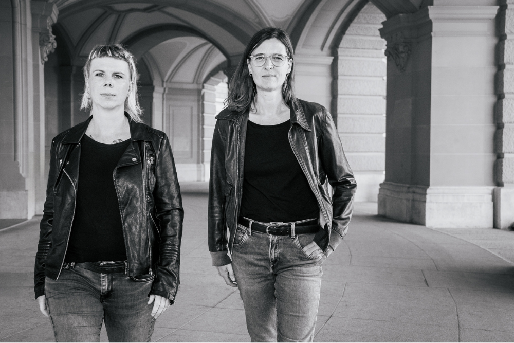 Mirjam Aggeler & Anja Peter: Sorge. Arbeit. Macht. Armut. In: Sozialalmanach 2023. Ungleichheit in der Schweiz.